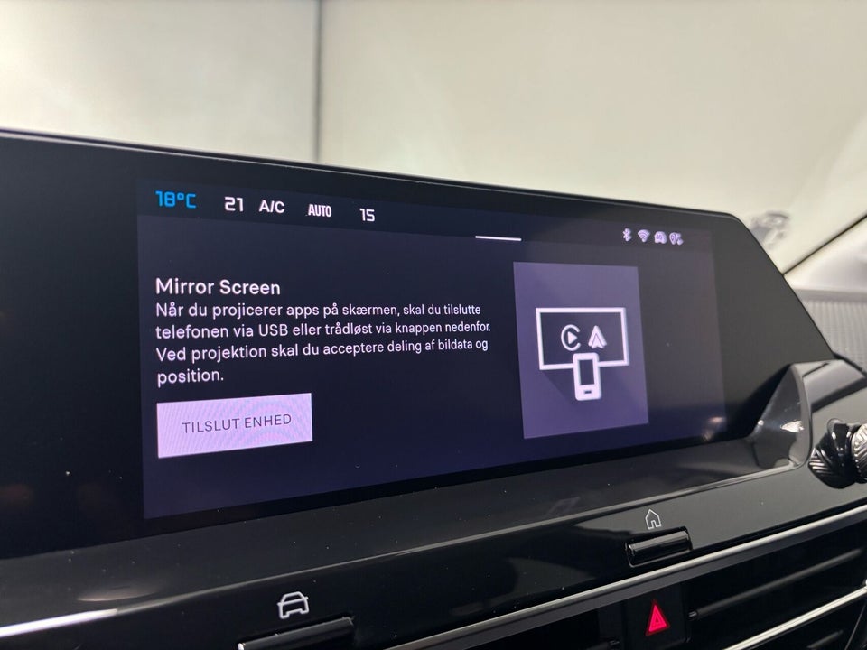 Citroën ë-C4 X 50 Shine 4d