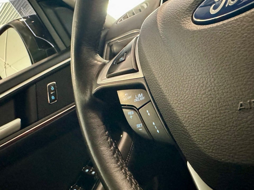 Ford S-MAX 2,0 EcoBlue Titanium aut. Van 5d