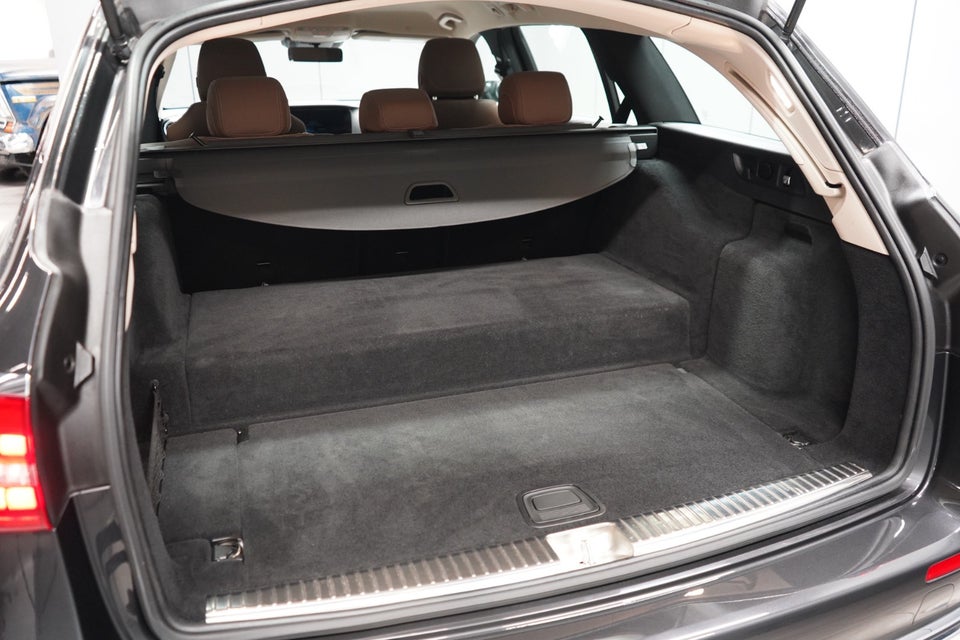 Mercedes E300 de 2,0 stc. aut. 5d