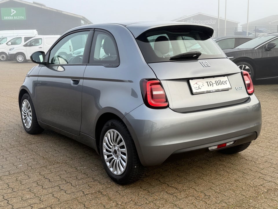 Fiat 500e 24 Action 3d