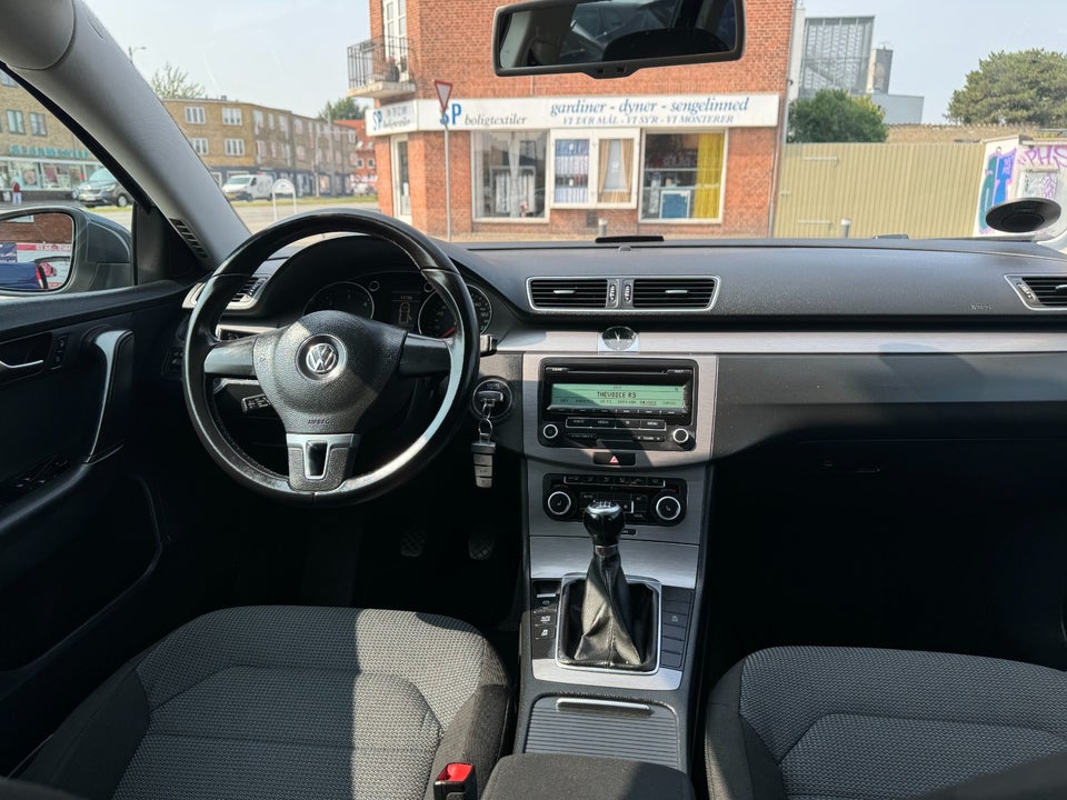 VW Passat 1,6 TDi 105 Comfortline Variant BMT 5d