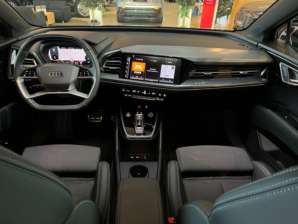 Audi Q4 e-tron 45 S-line 5d