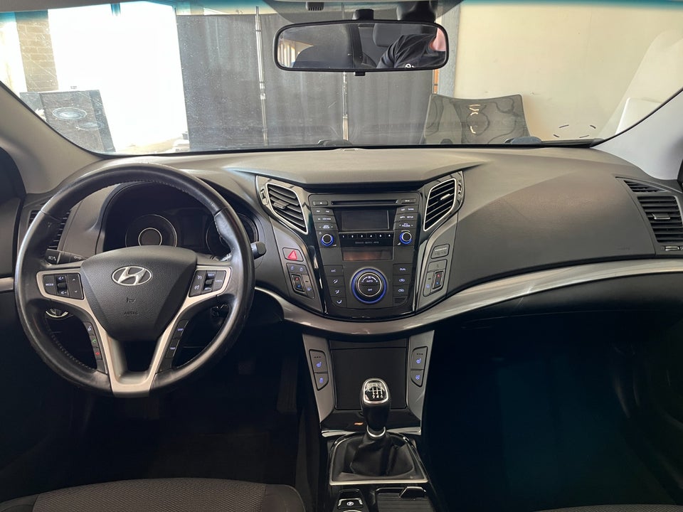 Hyundai i40 1,7 CRDi 115 Comfort CW 5d