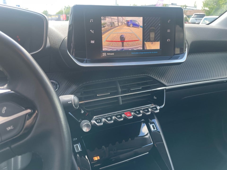 Peugeot 208 1,2 PureTech 100 Allure+ 5d
