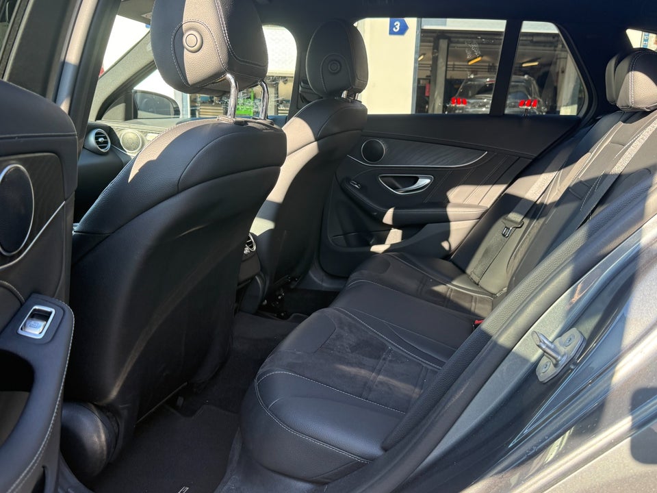 Mercedes C63 4,0 AMG stc. aut. 5d
