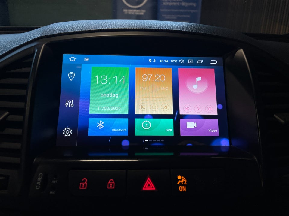 Opel Insignia 1,8 Edition 4d