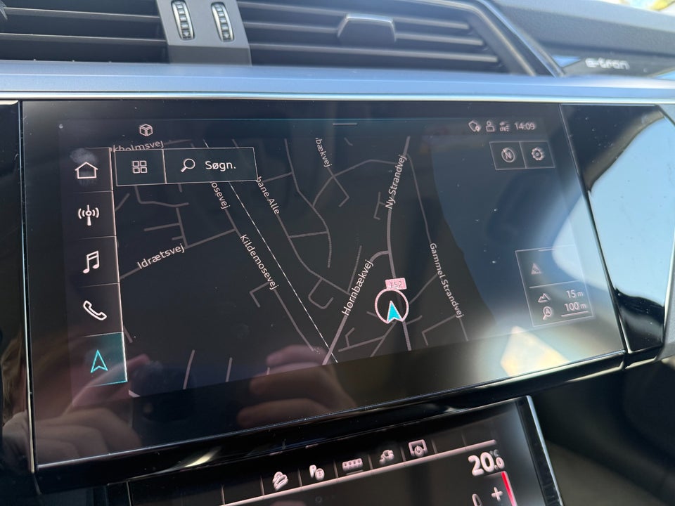 Audi Q8 e-tron 55 Prestige quattro 5d