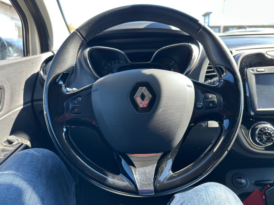 Renault Captur 0,9 TCe 90 Expression 5d