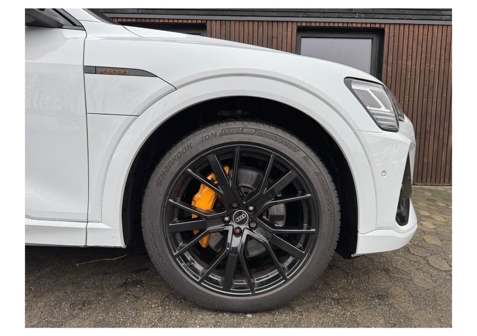 Audi e-tron 55 Black Edition S-line quattro 5d