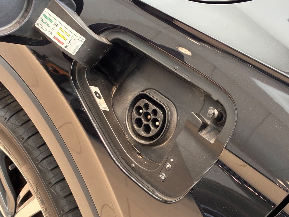 VW Tiguan 1,4 eHybrid Elegance DSG 5d