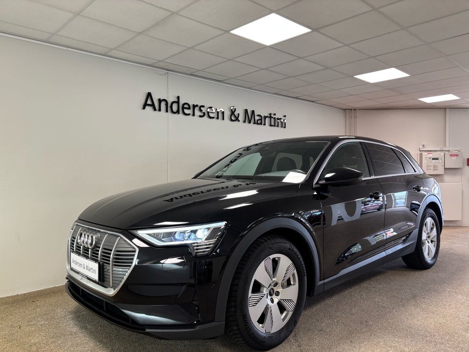 Audi e-tron 55 quattro 5d