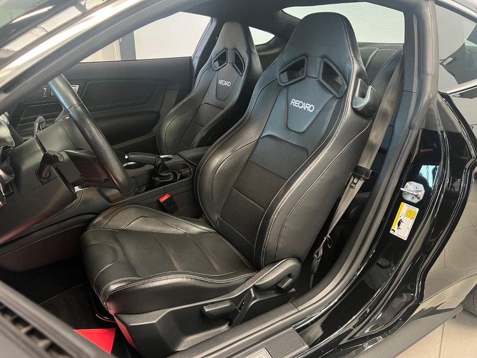 Ford Mustang 5,0 V8 GT Fastback 2d