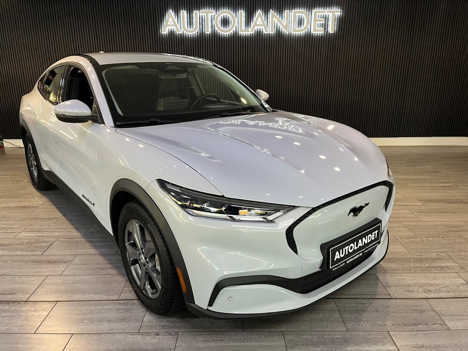 Ford Mustang Mach-E 98 Extended Range 5d