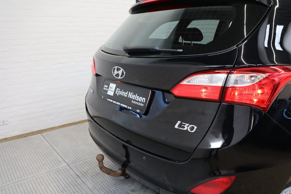 Hyundai i30 1,6 CRDi 110 XTR CW Eco 5d