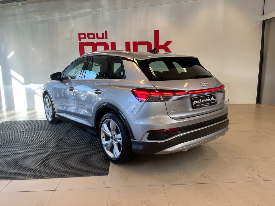 Audi Q4 e-tron 40 S-line 5d