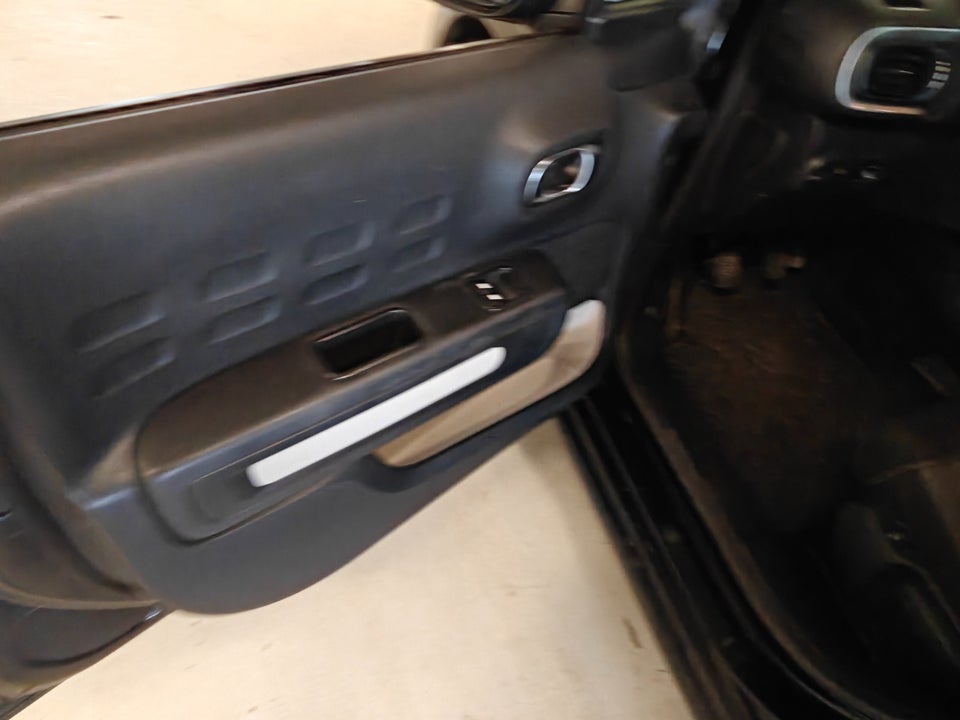 Citroën C3 1,2 PureTech 82 Feel 5d