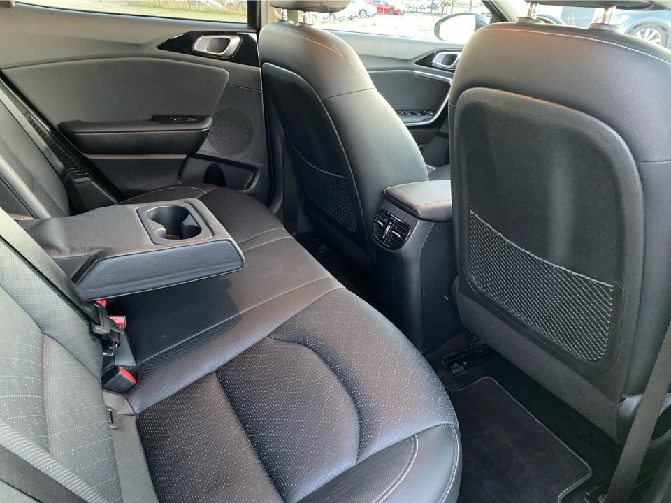 Kia XCeed 1,6 PHEV Upgrade Intro+ Premium DCT 5d