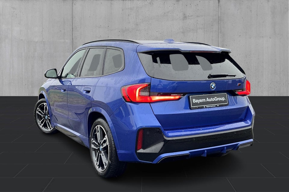 BMW iX1 xDrive30 M-Sport Premium 5d