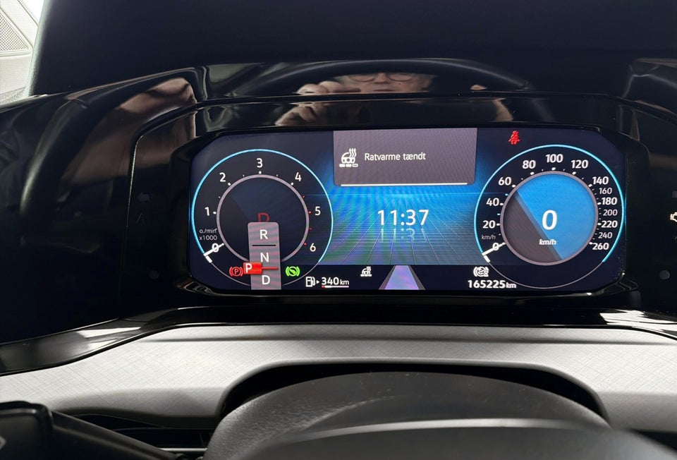 VW Golf VIII 2,0 TDi 115 Life DSG Van 5d