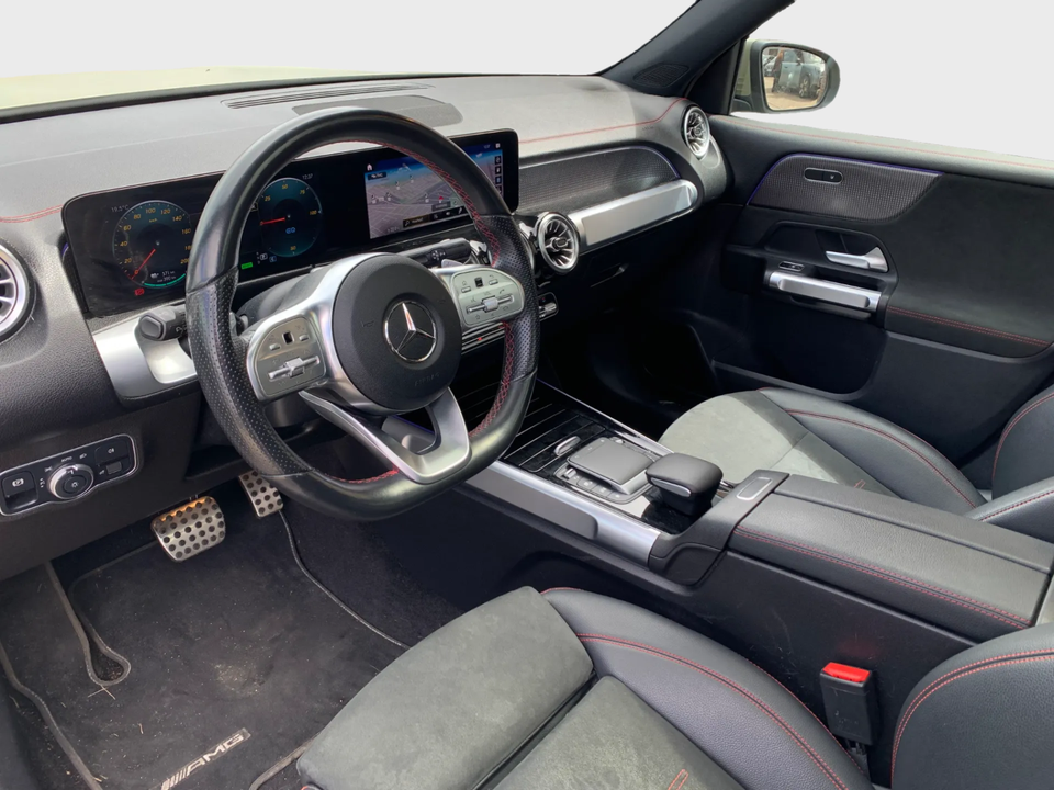 Mercedes EQB300 AMG Line 4Matic 5d