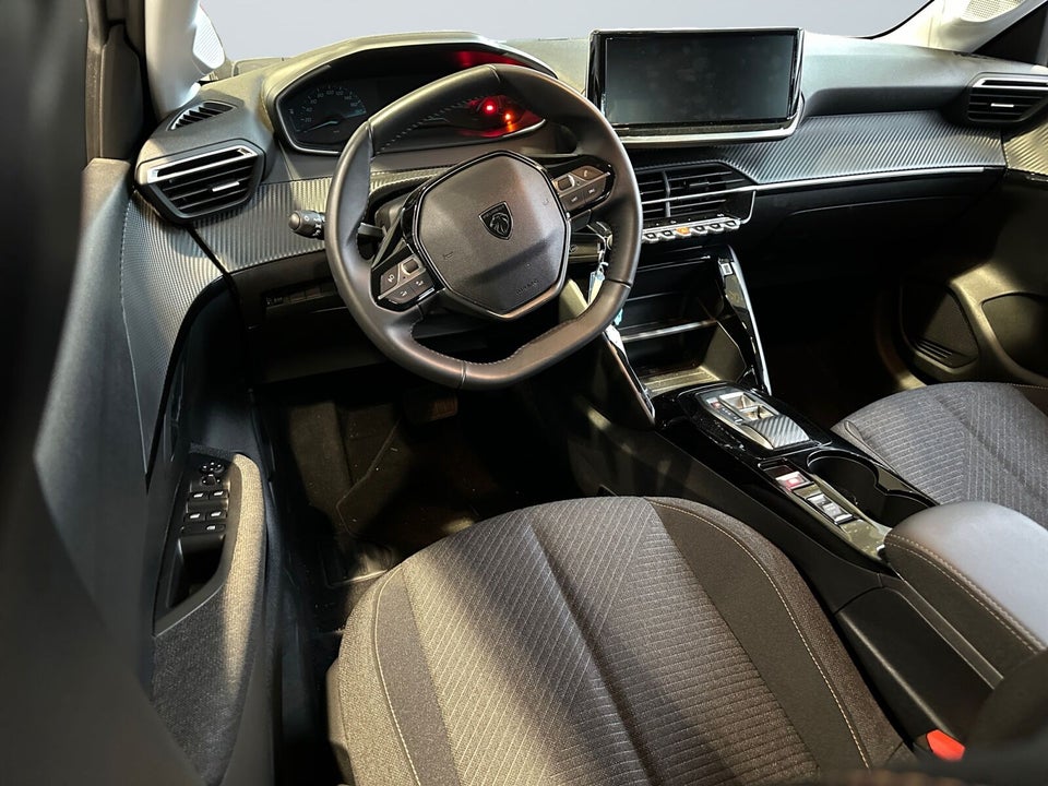 Peugeot e-208 50 Style 5d