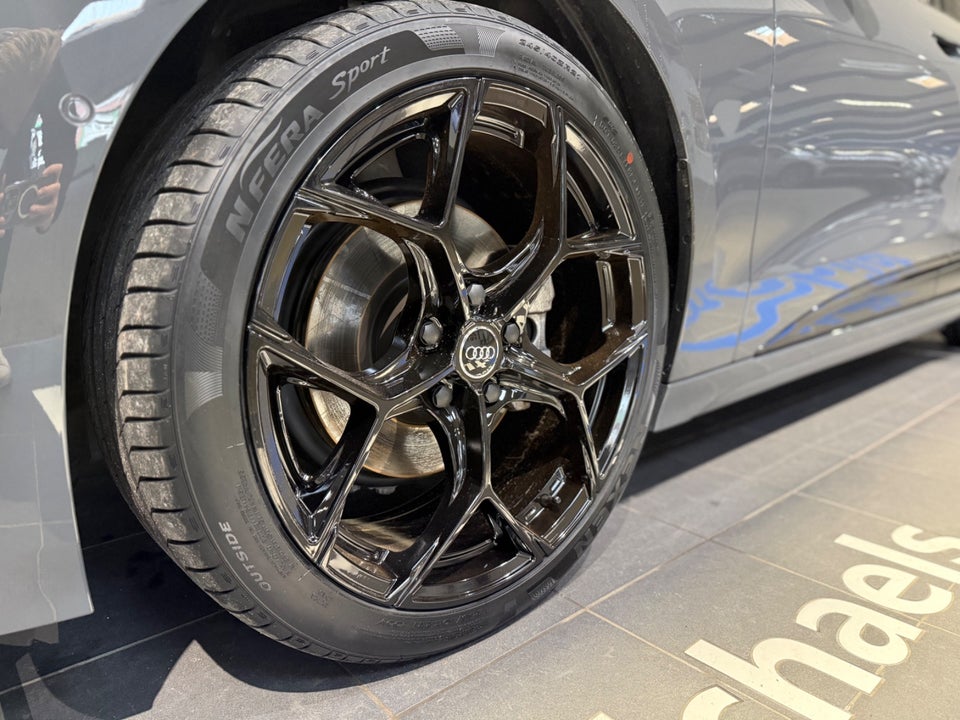 Audi A6 e-tron S-line Avant 5d