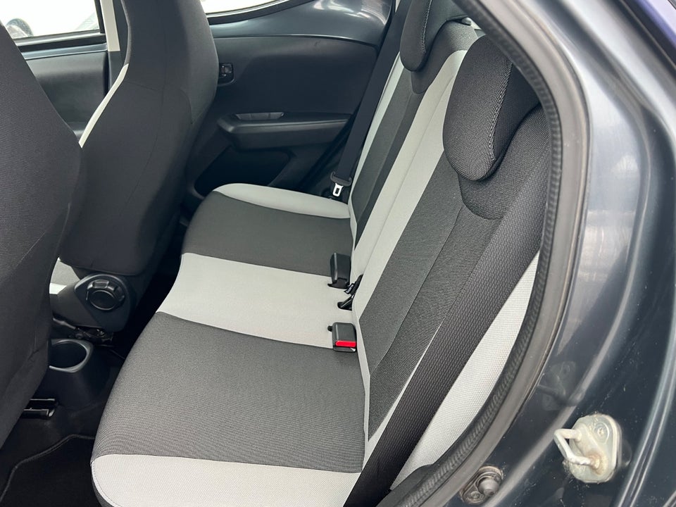 Toyota Aygo 1,0 VVT-i x 5d