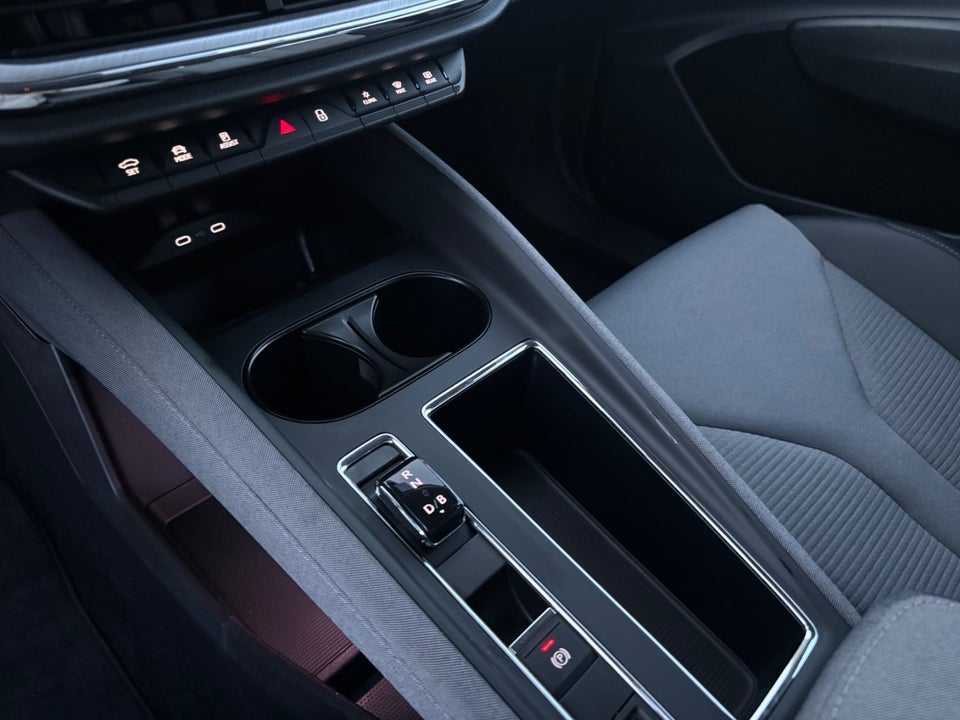 Skoda Enyaq 80 iV Loft 5d