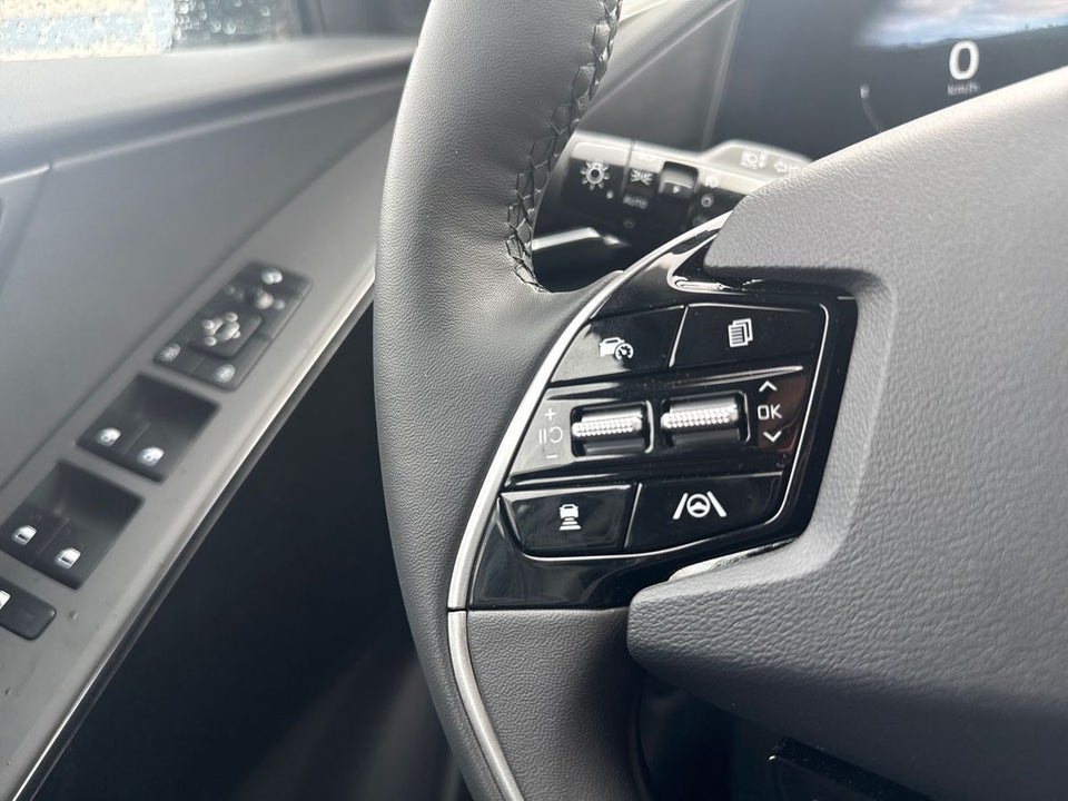 Kia Niro 64 EV Prestige 5d