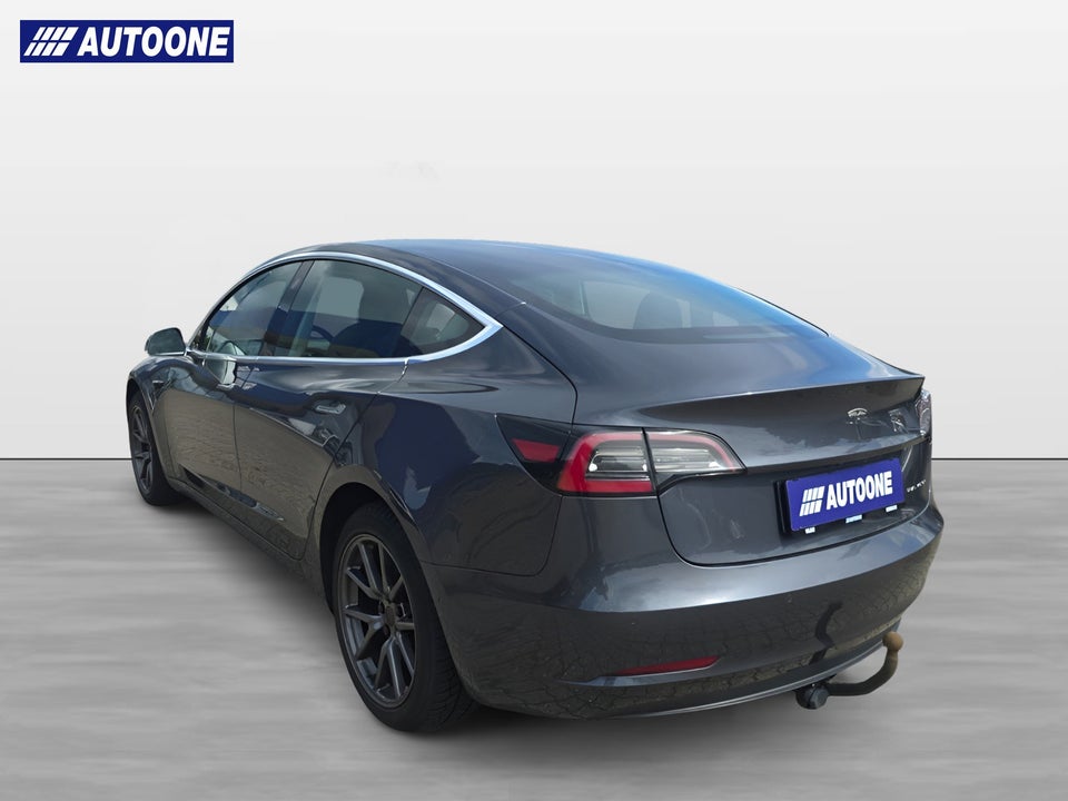 Tesla Model 3 Long Range AWD 4d