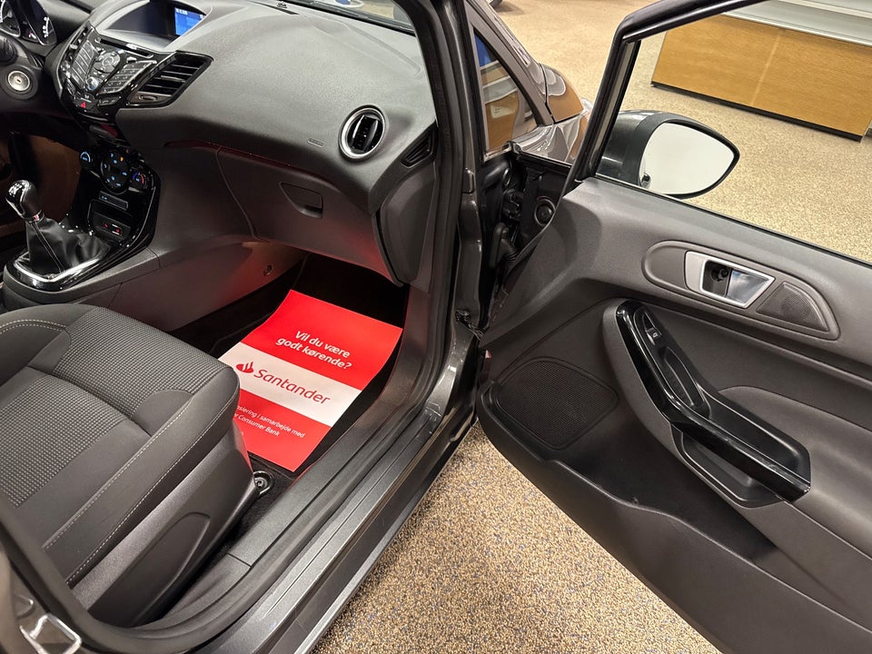 Ford Fiesta 1,0 EcoBoost Titanium 5d