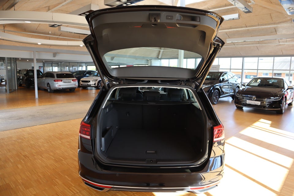 VW Passat 1,4 GTE High Variant DSG 5d