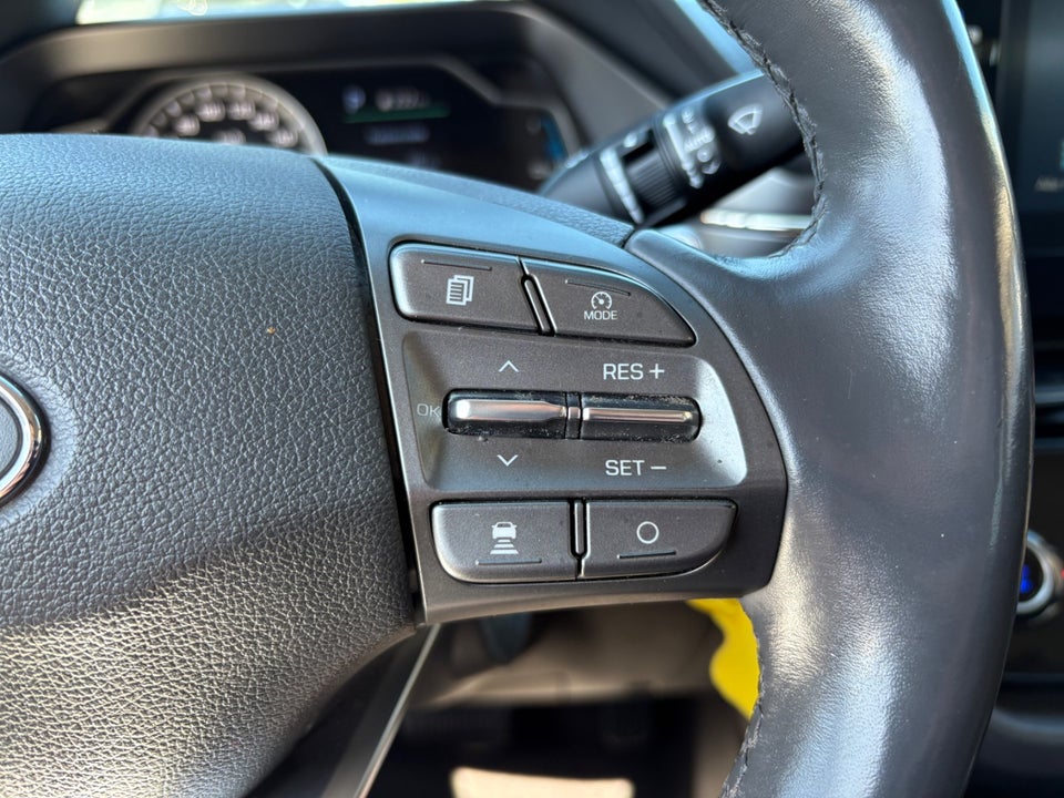Hyundai Ioniq 1,6 PHEV Trend DCT 5d