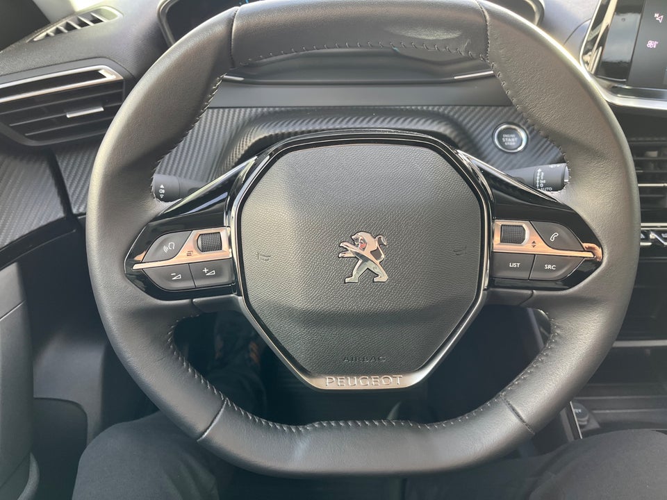 Peugeot e-2008 50 Active 5d