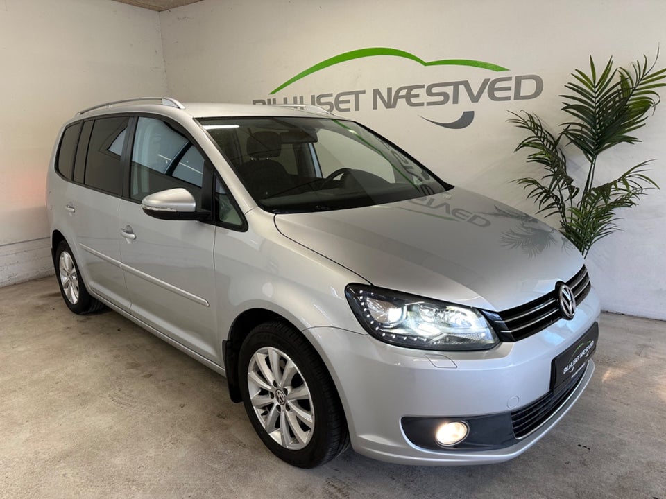 VW Touran 1,6 TDi 105 Highline DSG BMT 5d