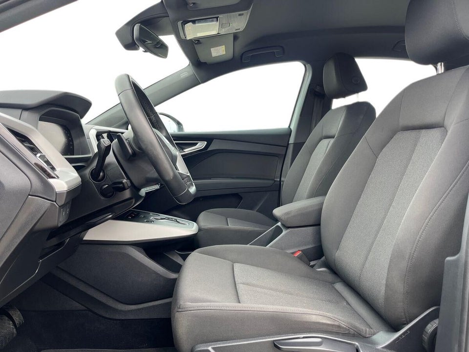 Audi Q4 e-tron 35 Attitude Sportback 5d
