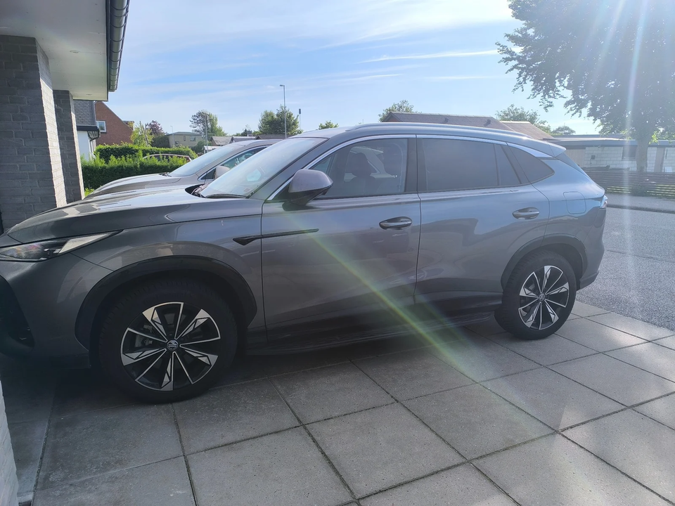 MG HS 1,5 PHEV Luxury 5d