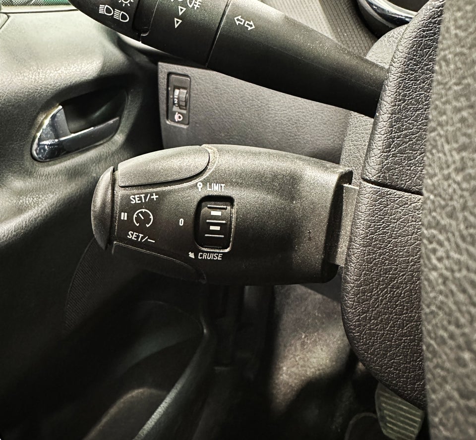 Peugeot 207 1,6 HDi 110 Premium SW 5d