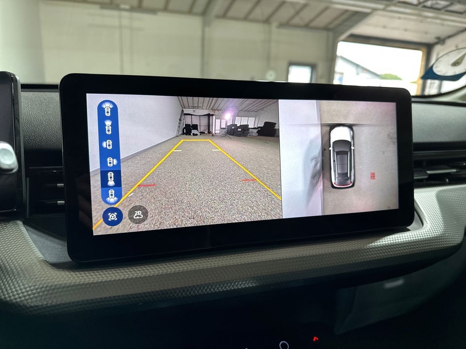 Aiways U5 Premium 5d