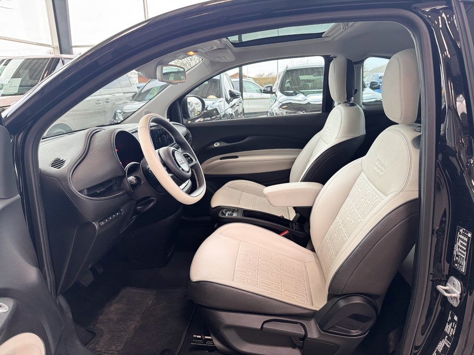 Fiat 500e 24 la Prima 3+1 4d