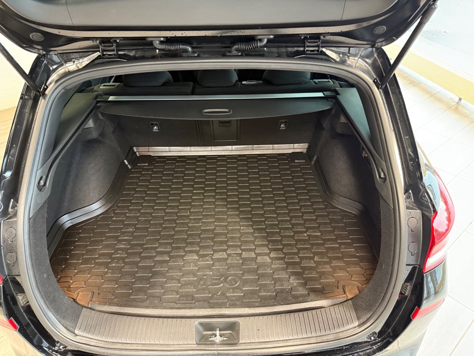 Hyundai i30 1,0 T-GDi N-Line stc. DCT 5d