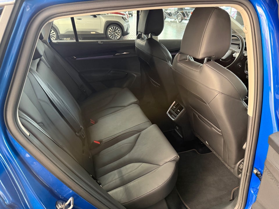 Skoda Enyaq 80 iV Suite 5d