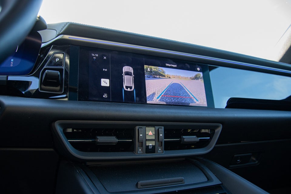 Porsche Macan 5d