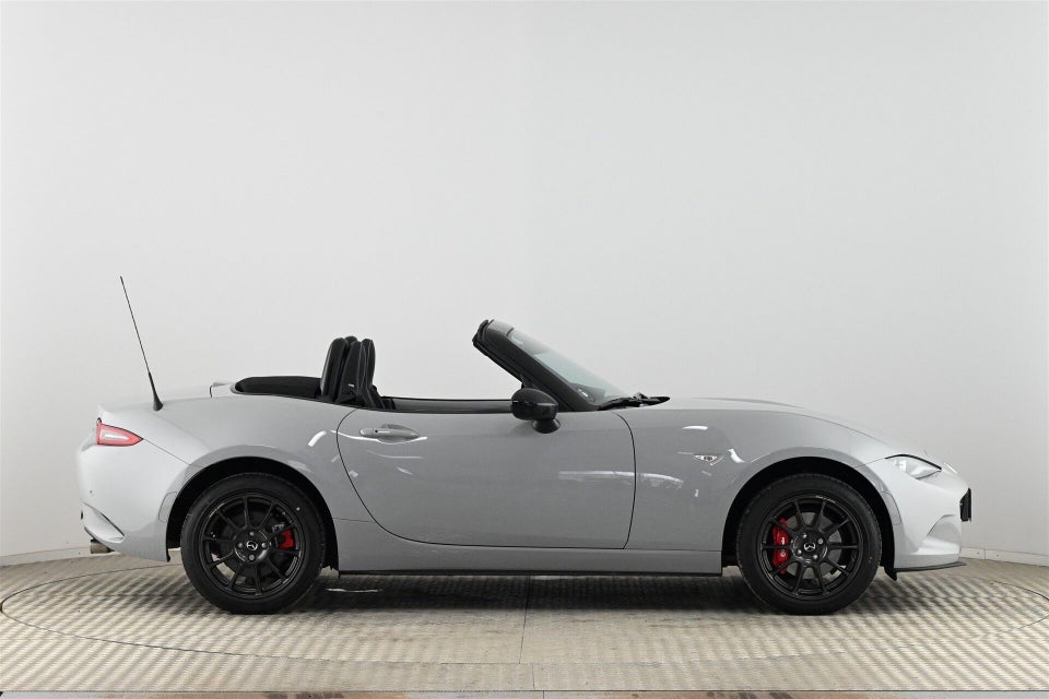 Mazda MX-5 1,5 SkyActiv-G 132 Roadster Homura 2d