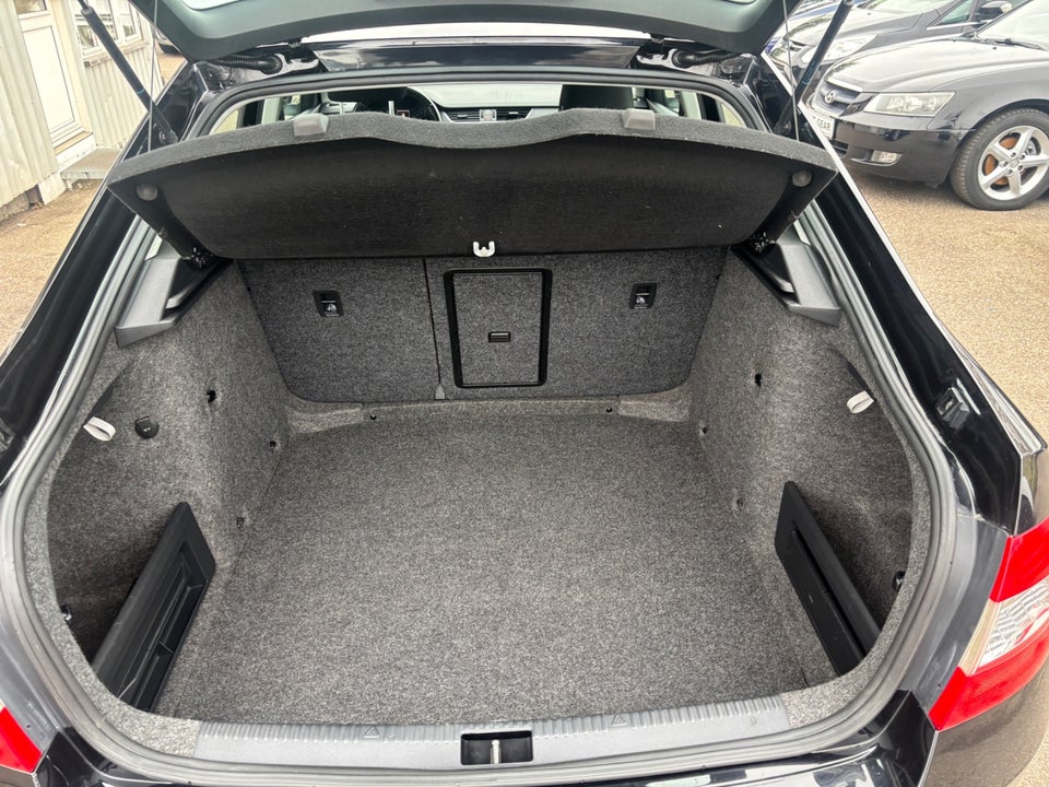 Skoda Octavia 1,2 TSi 105 Elegance 5d