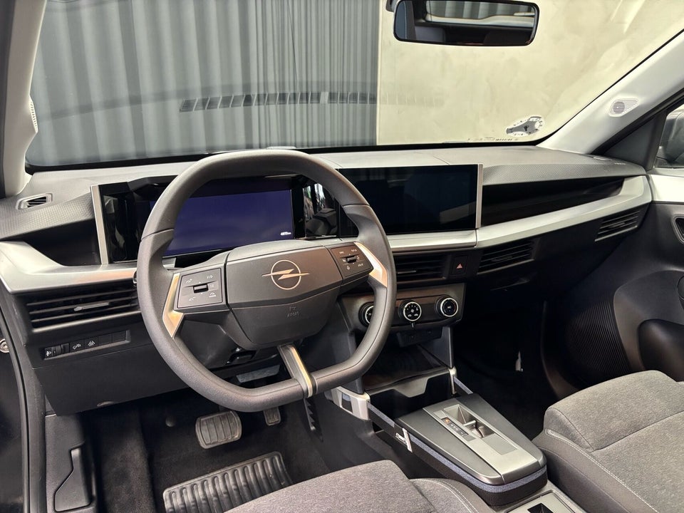 Opel Frontera 44 Edition 5d
