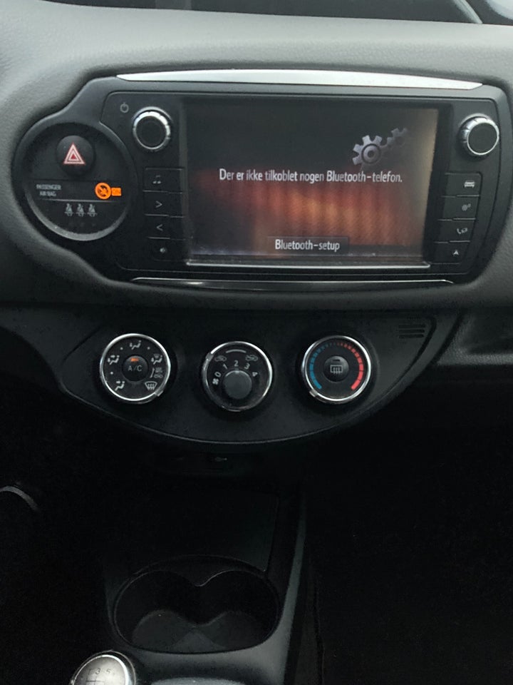 Toyota Yaris 1,0 VVT-i T2 Komfort 5d