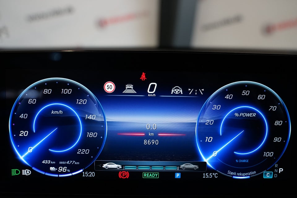 Mercedes EQB250+ AMG Line 5d