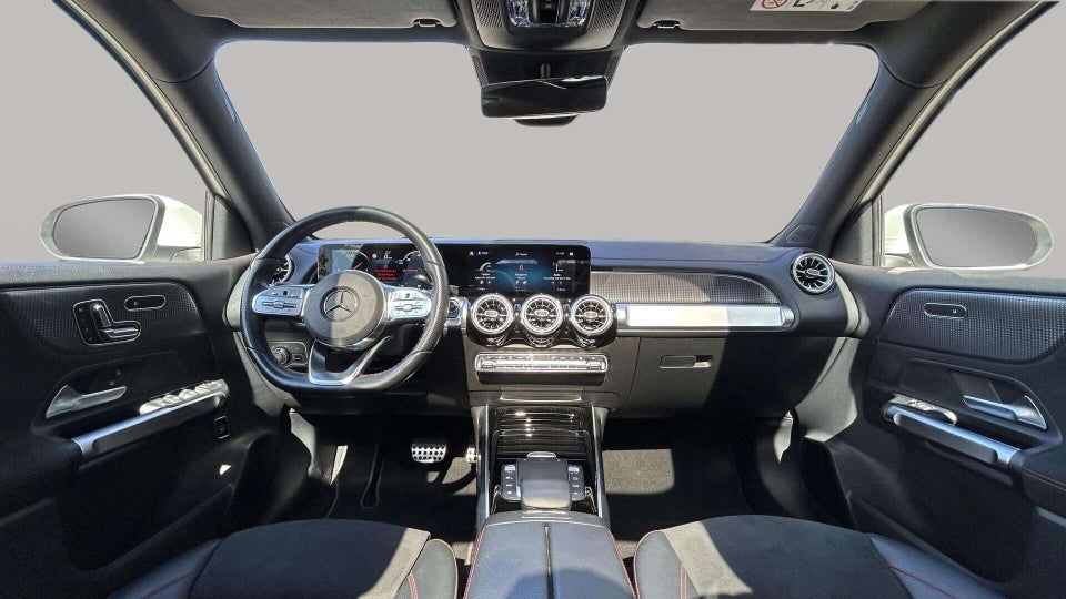 Mercedes EQB300 AMG Line 4Matic 5d
