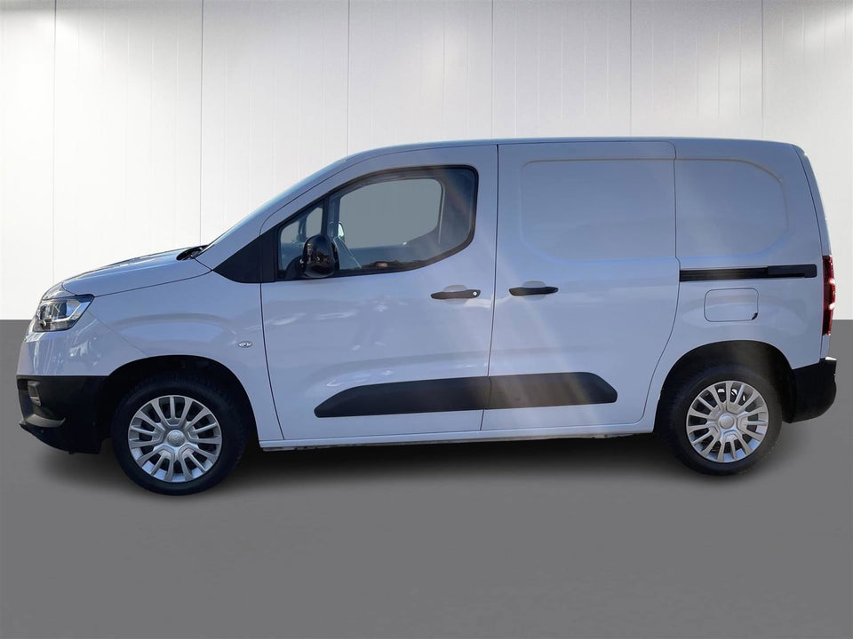 Toyota ProAce City 1,5 D 102 Medium Comfort 6d